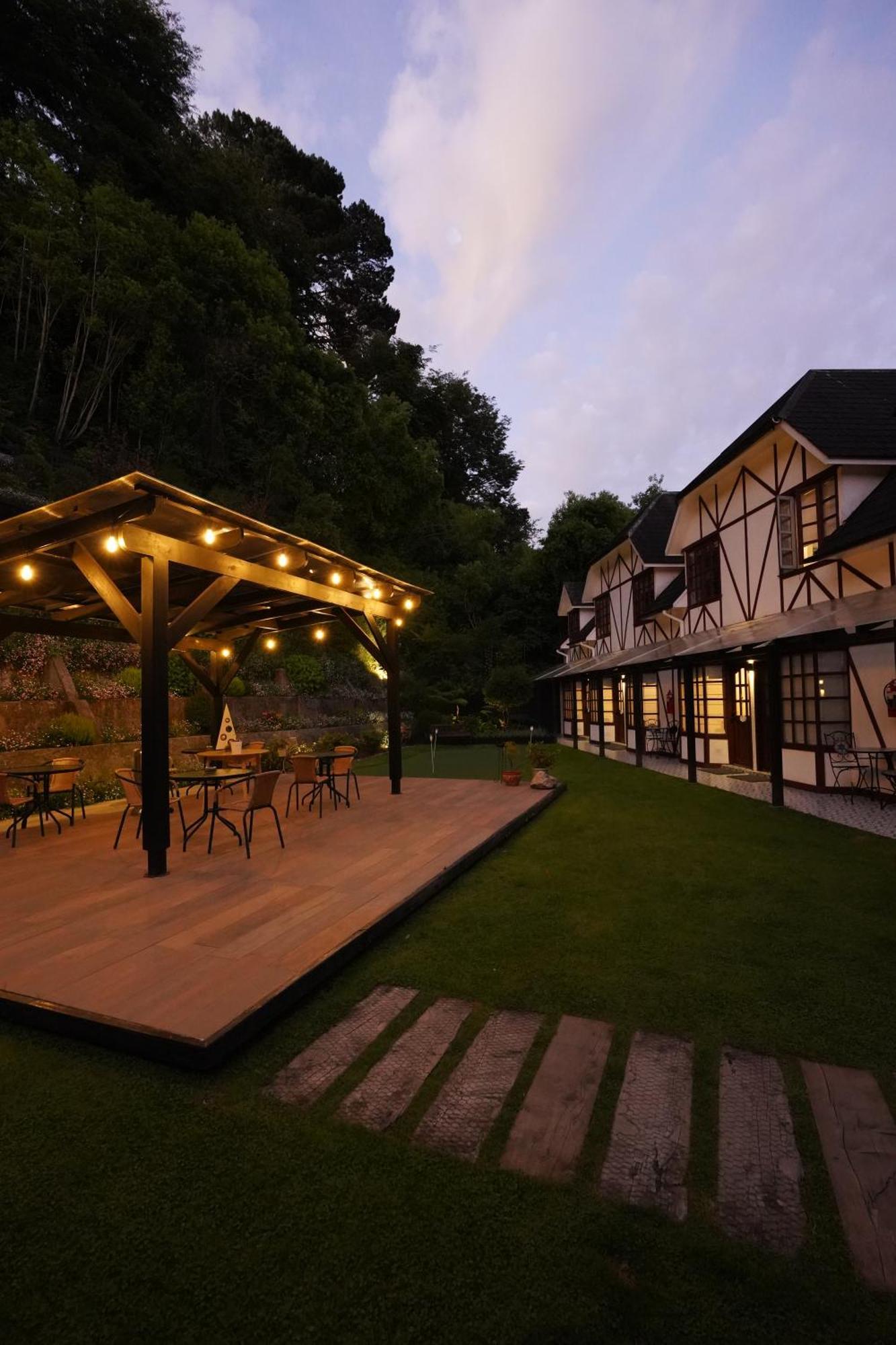 Hotel Frutillar Buitenkant foto