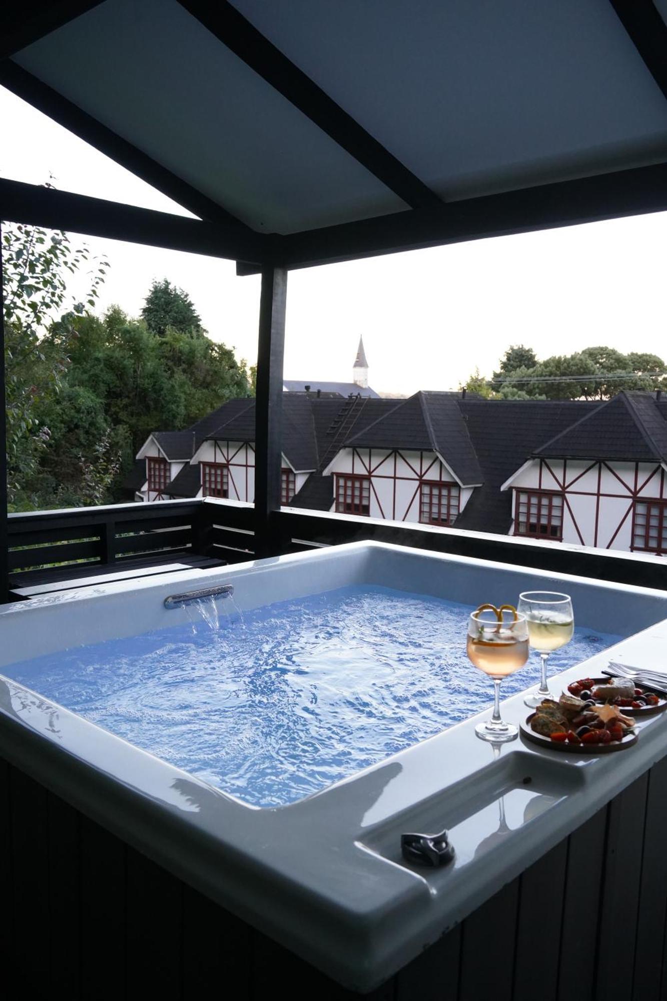 Hotel Frutillar Buitenkant foto